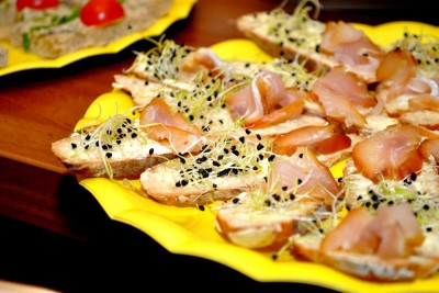 tartine cu somon afumat